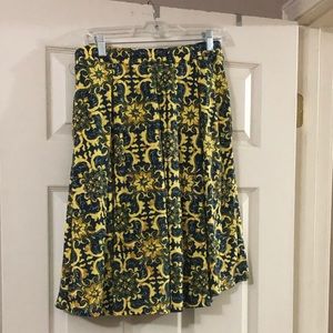 BNWOT Lularoe Madison M